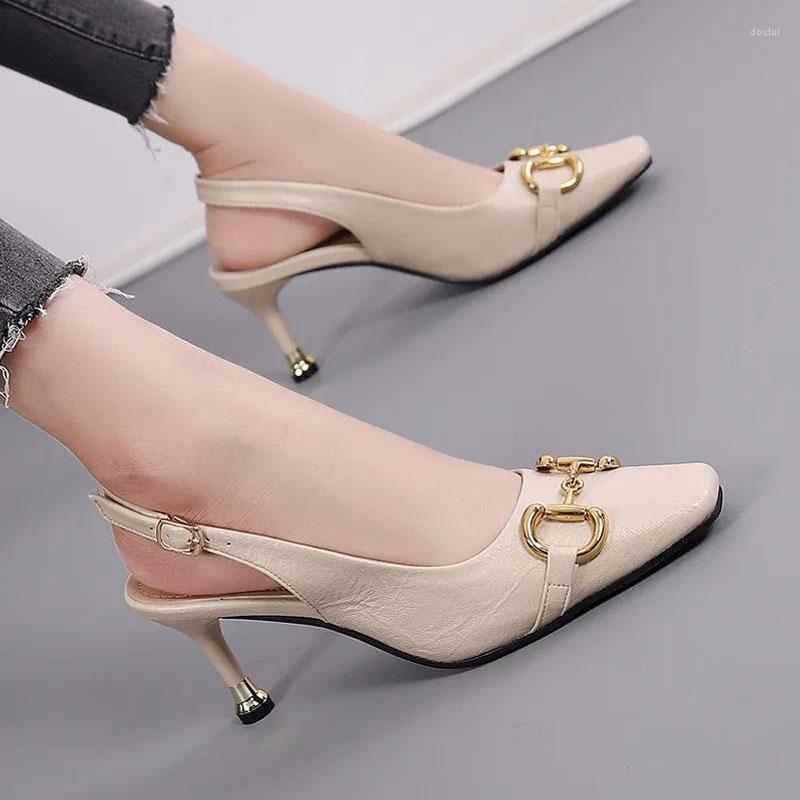 Dress Shoes French Retro Sandals For Women 2022 Summer Fashion Temperament Square Toe Thin Heel Metal Heels, Black
Dress Shoes French Retro Sandals For Women 2022 Summer Fashion Temperament Square Toe Thin Heel Metal Heels, Black