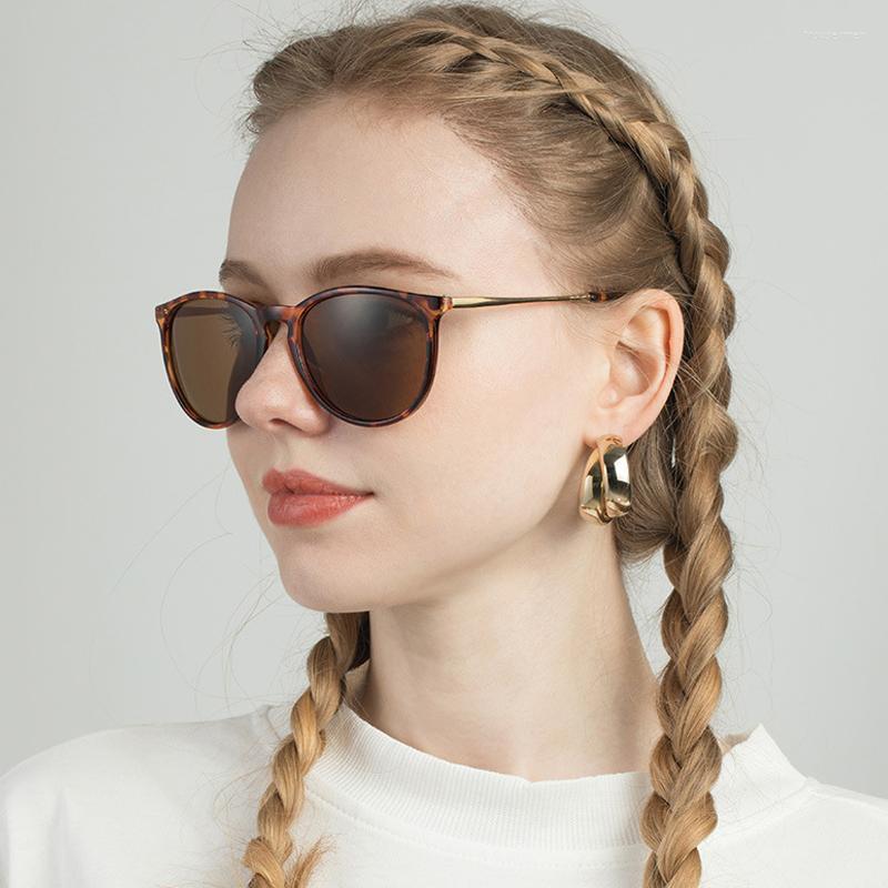 Sunglasses Vintage Brand Designer Square Women Fashion Retro Mirror Sun Glasses Female Outdoor Travel Driver Oculos De SolSunglasses
Sunglasses Vintage Brand Designer Square Women Fashion Retro Mirror Sun Glasses Female Outdoor Travel Driver Oculos De SolSunglasses