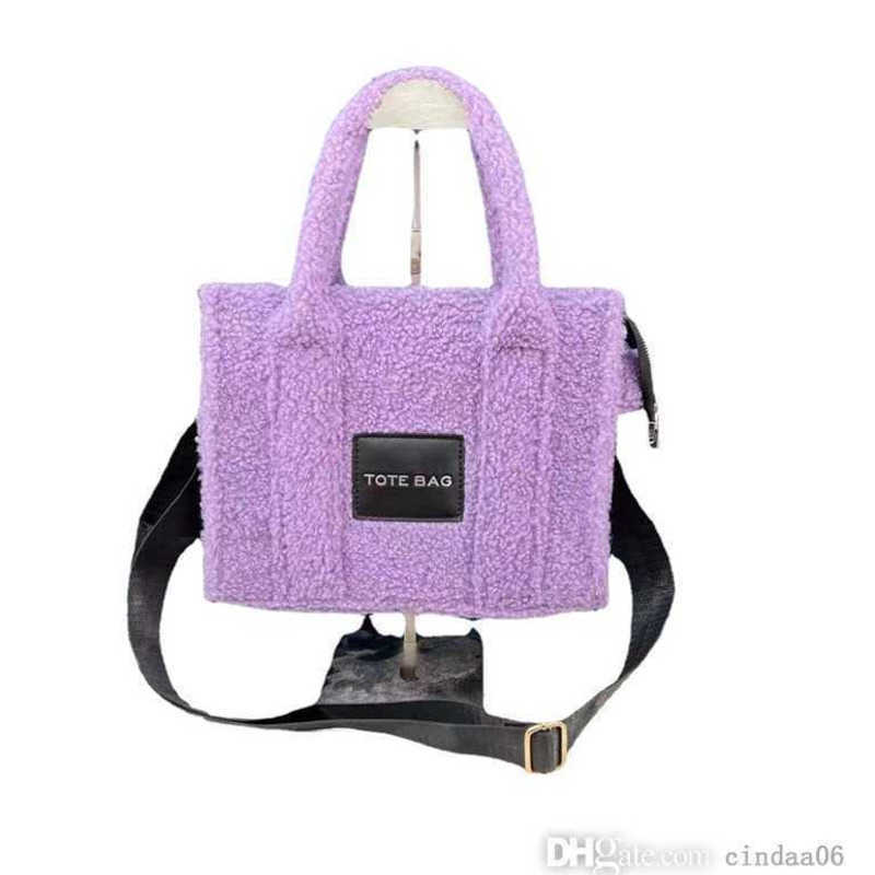 Plush Tote Bag Women Designer Handbag Popular Versatile Crossbody Shoulder Messager Bags, Blue
Plush Tote Bag Women Designer Handbag Popular Versatile Crossbody Shoulder Messager Bags, Blue