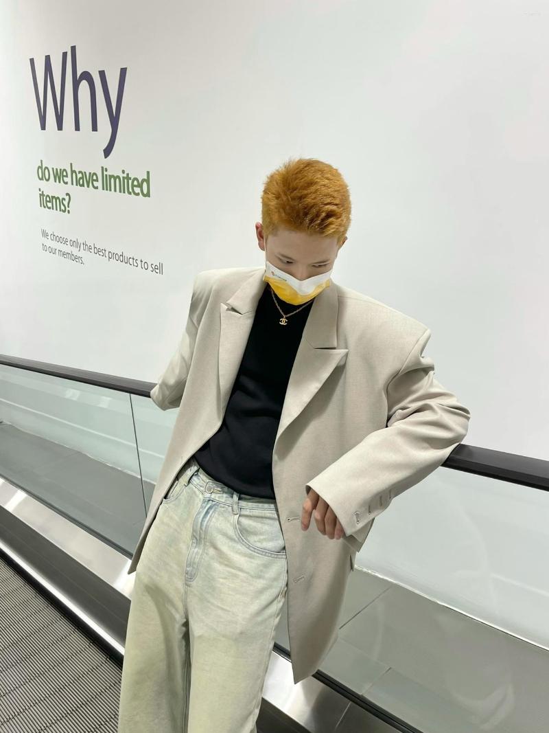 Men's Suits Vb846 Fashion Men's Coats & Jackets 2022 Runway Luxury European Design Party Style Clothing, Khaki
Men's Suits Vb846 Fashion Men's Coats & Jackets 2022 Runway Luxury European Design Party Style Clothing, Khaki