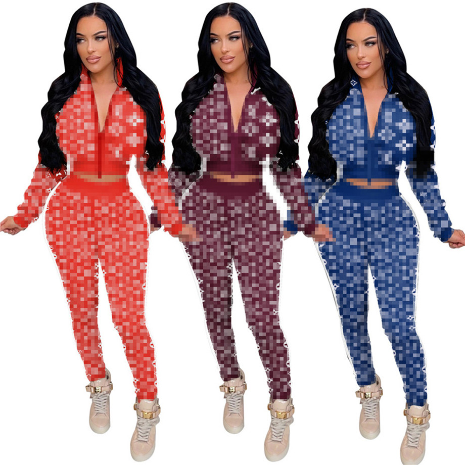 2022 Designer Tracksuits Two Piece Set Outfits Women Sportswear Long Sleeve Cardigan Jacket Letter Print Jogging Sport Suit Fashion K072, Red
2022 Designer Tracksuits Two Piece Set Outfits Women Sportswear Long Sleeve Cardigan Jacket Letter Print Jogging Sport Suit Fashion K072, Red