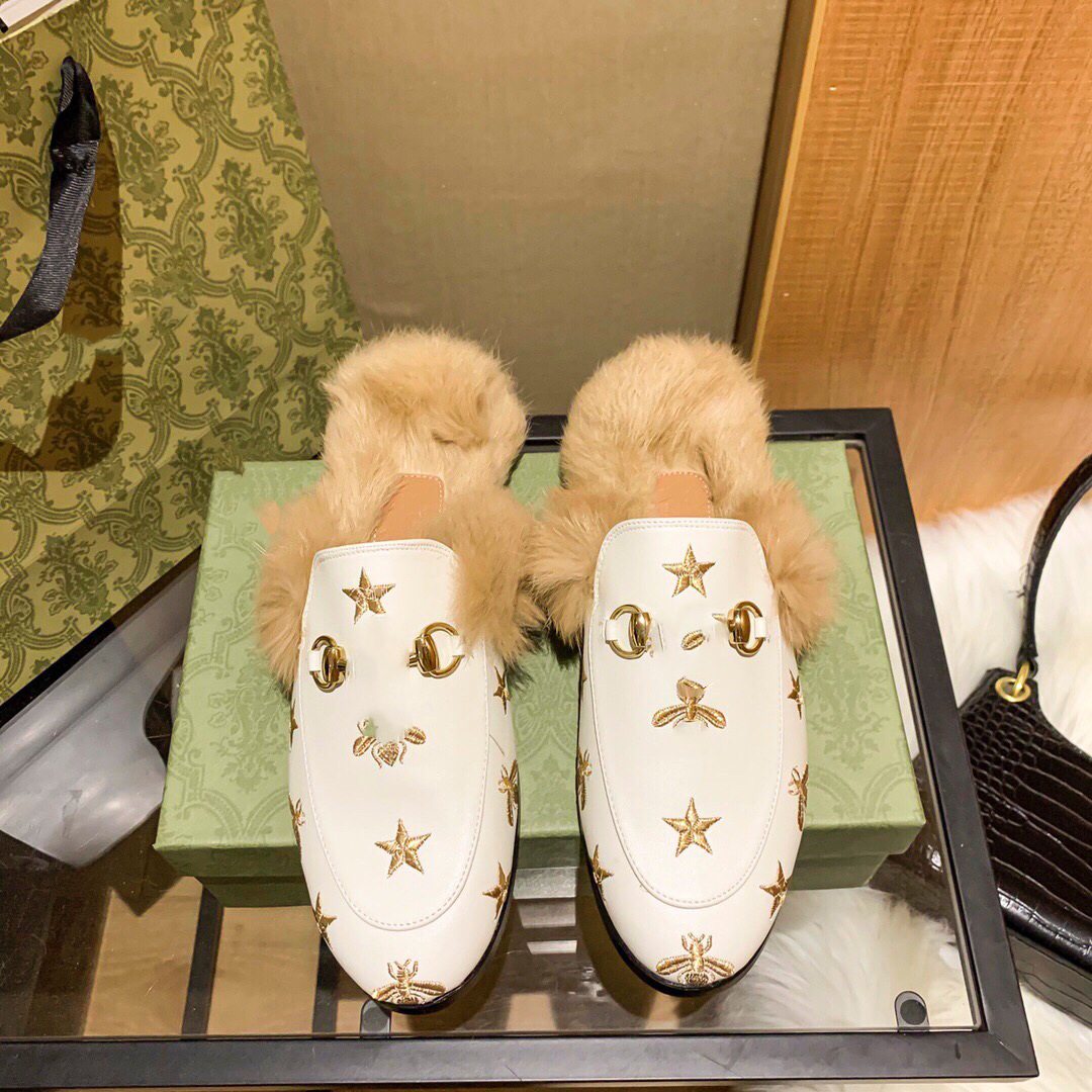 Autumn winter slipper new hair drag women wear half drag mill loafer shoes leather bag head flat shoes, Aspic
Autumn winter slipper new hair drag women wear half drag mill loafer shoes leather bag head flat shoes, Aspic