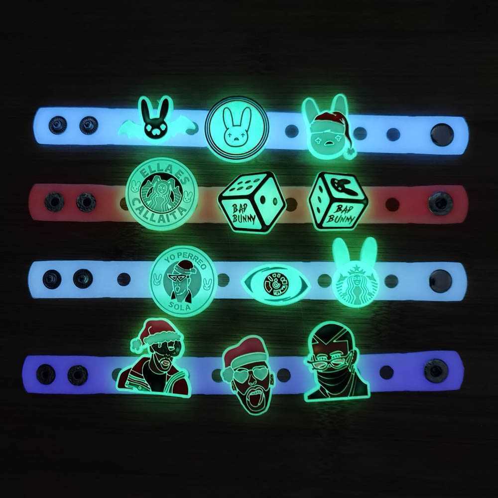 Shoe Parts Accessories Colorful Promotional Custom Glowing in the dark PVC Wristband Bracelets Bangles for Kids
Shoe Parts Accessories Colorful Promotional Custom Glowing in the dark PVC Wristband Bracelets Bangles for Kids