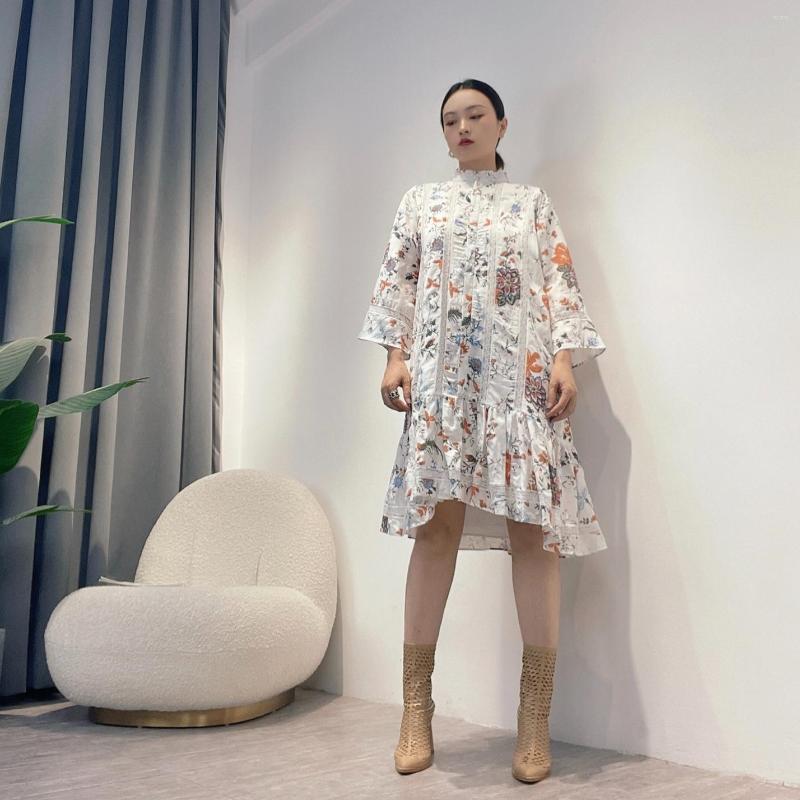 Casual Dresses Women Loose Knee-length Ease Cotton Silk Dress 2022 Spring Summer Top Quality Floral Print Frill Ruffle Elegant Collection, White
Casual Dresses Women Loose Knee-length Ease Cotton Silk Dress 2022 Spring Summer Top Quality Floral Print Frill Ruffle Elegant Collection, White