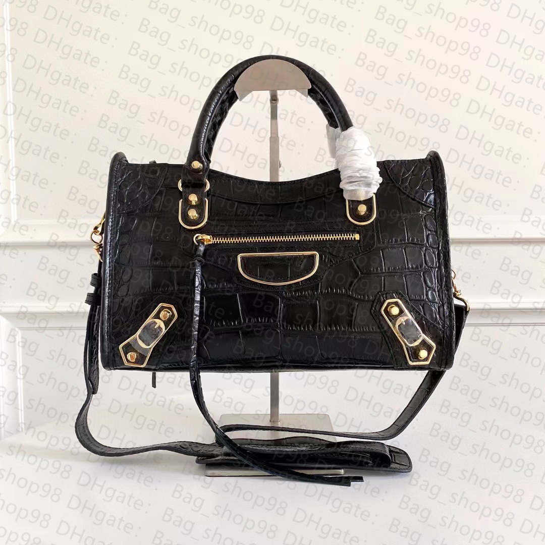 Top handbag Tote Woman bag Crocodile print large capacity metal rivets diagonal leather luxury fashion designer shoulder bag, Green
Top handbag Tote Woman bag Crocodile print large capacity metal rivets diagonal leather luxury fashion designer shoulder bag, Green