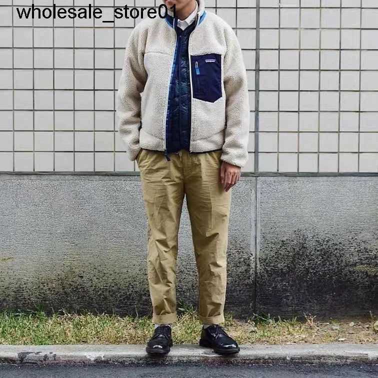 Men' Jackets designer Patagoniass fleece neck fleece men' women' cardigan fashion Streetwear jacket, White
Men' Jackets designer Patagoniass fleece neck fleece men' women' cardigan fashion Streetwear jacket, White