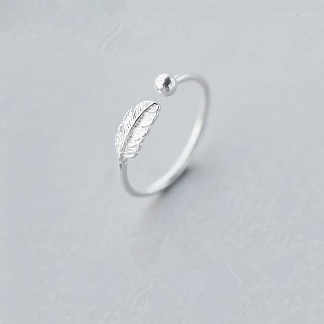 Cluster Rings Luxury Vintage Punk 925 Sterling Silver Simple Feather For Women Wedding Statement Finger Ring Anillos Anelli Bijoux
Cluster Rings Luxury Vintage Punk 925 Sterling Silver Simple Feather For Women Wedding Statement Finger Ring Anillos Anelli Bijoux