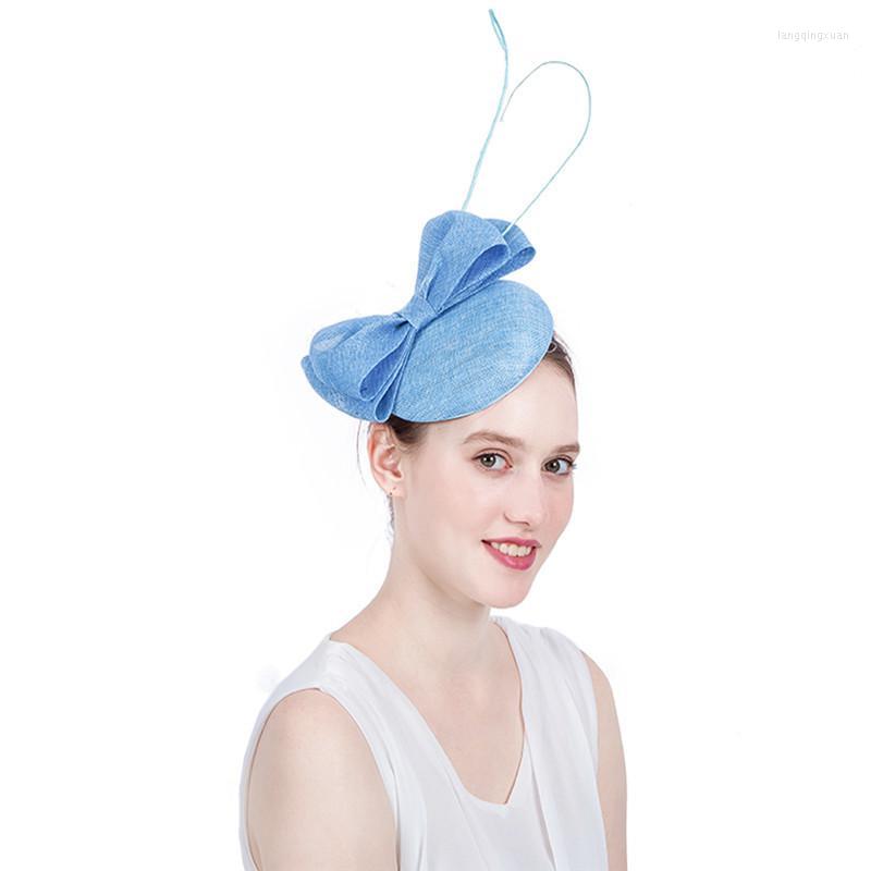 Headpieces European And American Vintage Ostrich Pole High-end Small Hat Handmade Creative Bow Bridal Wedding Hair Accessories
Headpieces European And American Vintage Ostrich Pole High-end Small Hat Handmade Creative Bow Bridal Wedding Hair Accessories