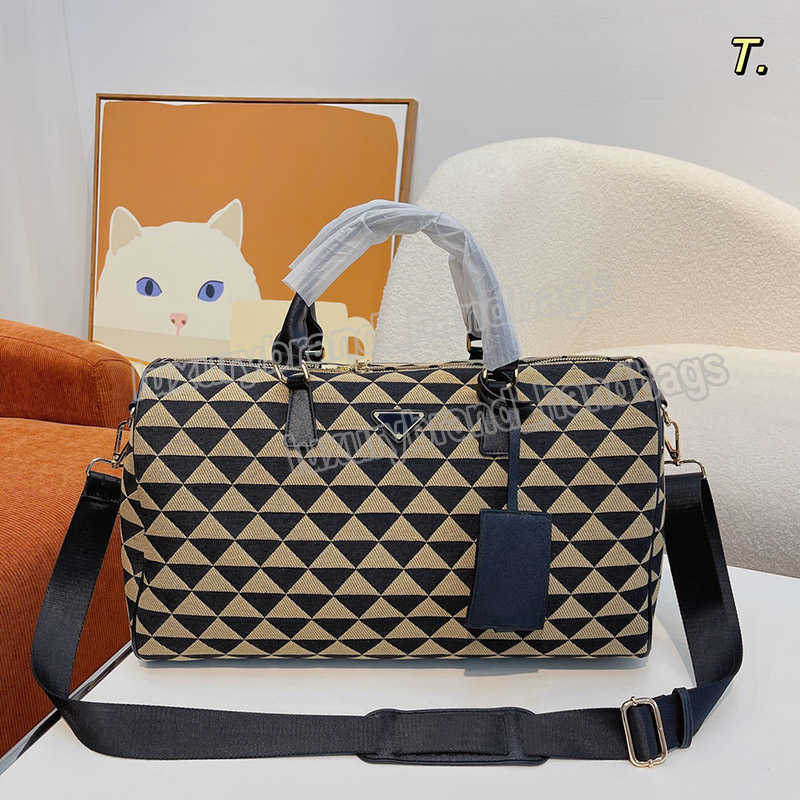 Designer Brand Bags Luxury Tote Fashion Handbags Women Mens Travel Purses Large Capacity Shoulder Messenger Wallet Crossbody, Color 01
Designer Brand Bags Luxury Tote Fashion Handbags Women Mens Travel Purses Large Capacity Shoulder Messenger Wallet Crossbody, Color 01