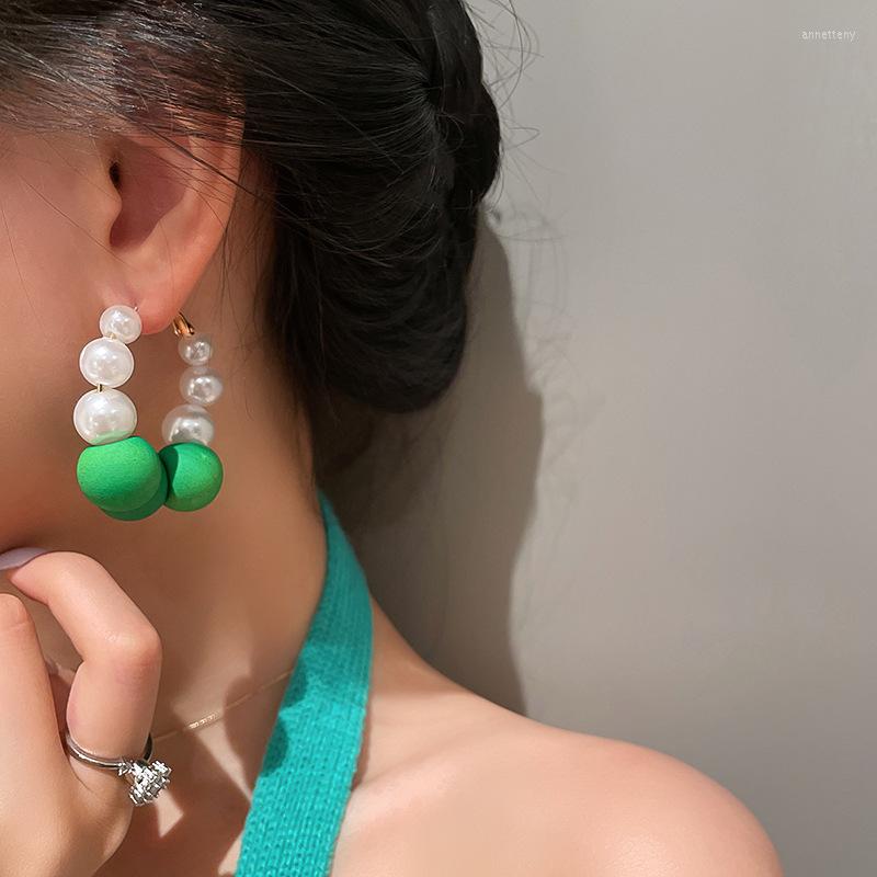 Hoop Earrings Individuality White Green Colour Pearl Charm For Women Vintage Luxury Geometric Circle Girls Fine Jewelry Gifts
Hoop Earrings Individuality White Green Colour Pearl Charm For Women Vintage Luxury Geometric Circle Girls Fine Jewelry Gifts