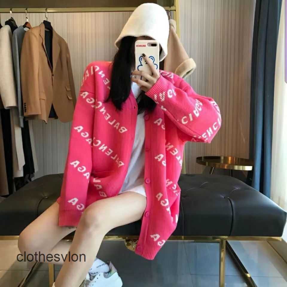 Autumn Women Sweater Balenciga 2022 Designer Winter Home Letter Jacquard Stand Quality Collar Coat Fashion for Men XBXU, Black and yellow
Autumn Women Sweater Balenciga 2022 Designer Winter Home Letter Jacquard Stand Quality Collar Coat Fashion for Men XBXU, Black and yellow