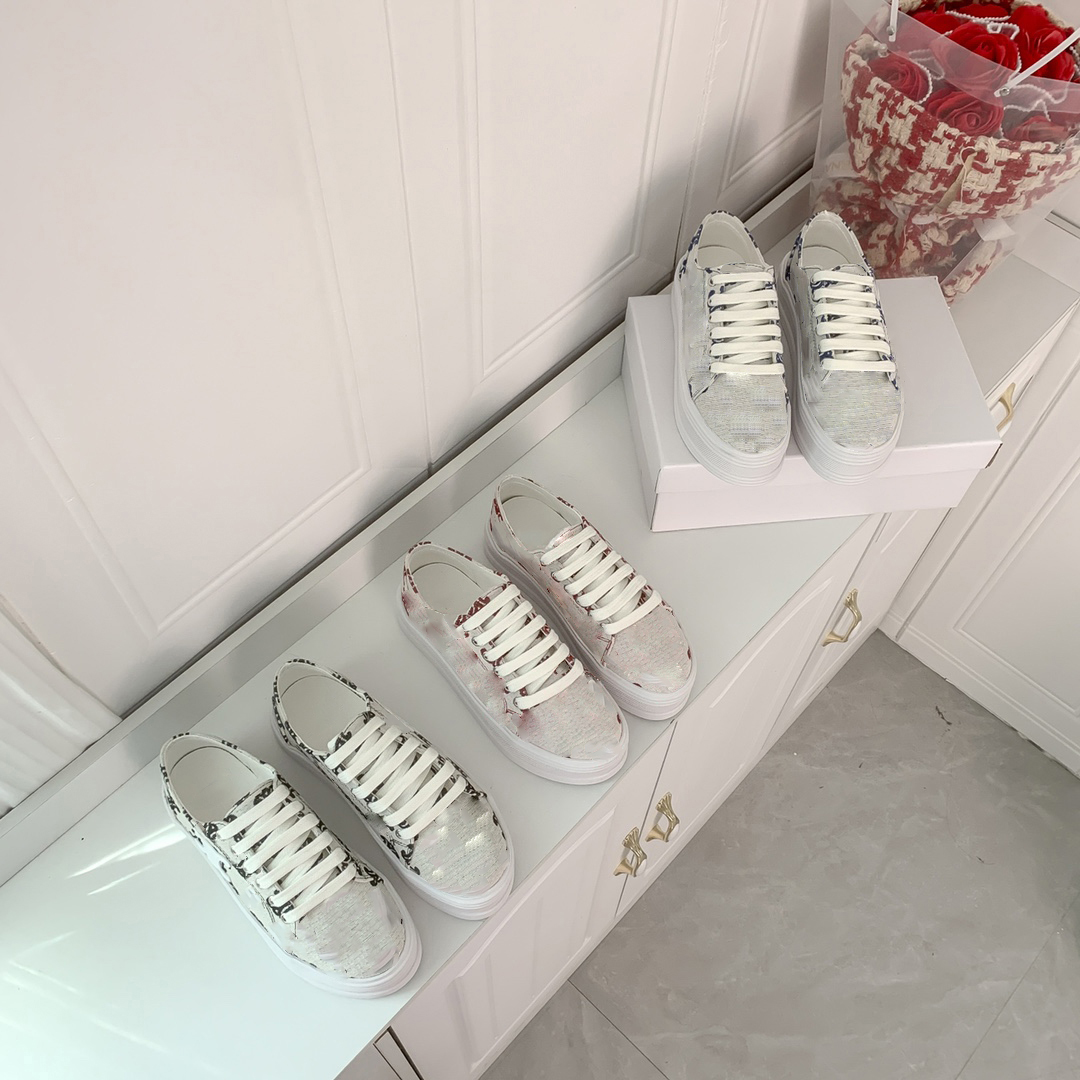 Basketballs shoes Casual Shoes Espadrilles Trainers Women Flats Platform Sneakers Designer Logo Oversized White Black Leather Luxury Velvet Suede Womens Lace Up, Box
Basketballs shoes Casual Shoes Espadrilles Trainers Women Flats Platform Sneakers Designer Logo Oversized White Black Leather Luxury Velvet Suede Womens Lace Up, Box