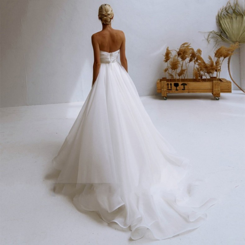 New Organza Boho Wedding Dresses Bridal Gowns 2022 Strapsless Pleat Beach A-Line Ivory Simple Vestido De Novia Mariage