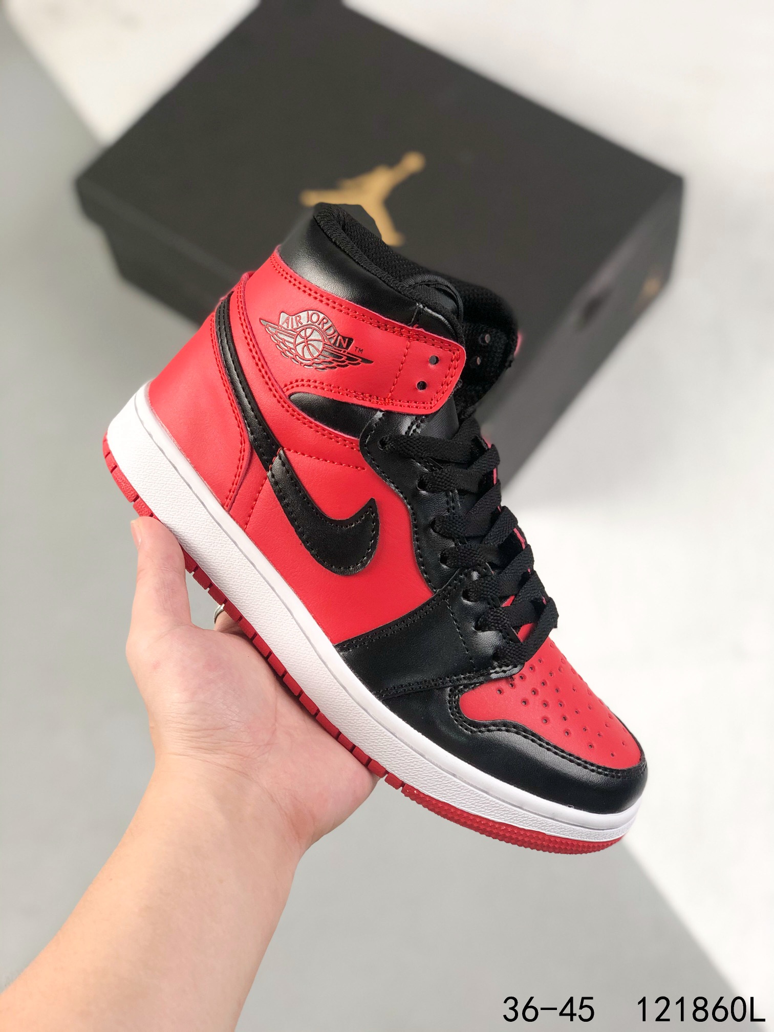 Nike Air Jordan 1 N1022 Top Quality Fragment Design x Men Women Jumpman 1s Basketball Shoes High OG 1 Dark Mocha Black Toe University Blue C, Socks
Nike Air Jordan 1 N1022 Top Quality Fragment Design x Men Women Jumpman 1s Basketball Shoes High OG 1 Dark Mocha Black Toe University Blue C, Socks