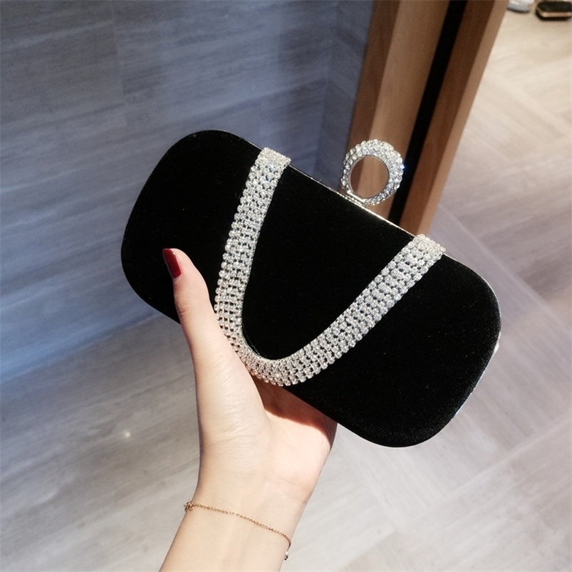 Evening Bags YoReAi Luxury Women Evening Bags Diamond luxury Clutch bag Party Diamonds Lady black Red Chain Shoulder bag Handbags for Purse 221010, Purple
Evening Bags YoReAi Luxury Women Evening Bags Diamond luxury Clutch bag Party Diamonds Lady black Red Chain Shoulder bag Handbags for Purse 221010, Purple