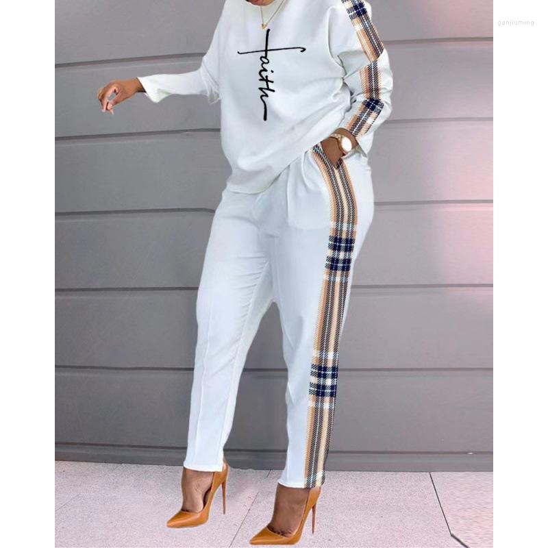 Women's Two Piece Pants 2022 Streetwear Casual Set Women Long Sleeve Top Pocket Pant Suit Elegant Lady O Neck Blouse High Waist, Style2
Women's Two Piece Pants 2022 Streetwear Casual Set Women Long Sleeve Top Pocket Pant Suit Elegant Lady O Neck Blouse High Waist, Style2