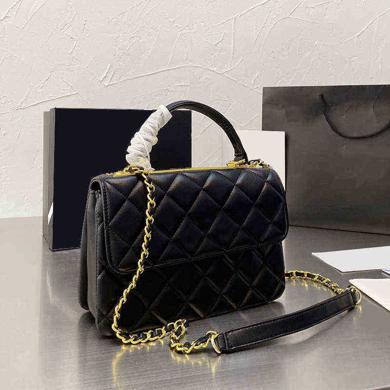 Evening Bags 5A 22P Calfskin Leather Trendy Top Handle Quilted Matelasse Chain cc Cross Body Shoulder bag Classic Flap Large Capacity Famous520, Silver big plaid
Evening Bags 5A 22P Calfskin Leather Trendy Top Handle Quilted Matelasse Chain cc Cross Body Shoulder bag Classic Flap Large Capacity Famous520, Silver big plaid