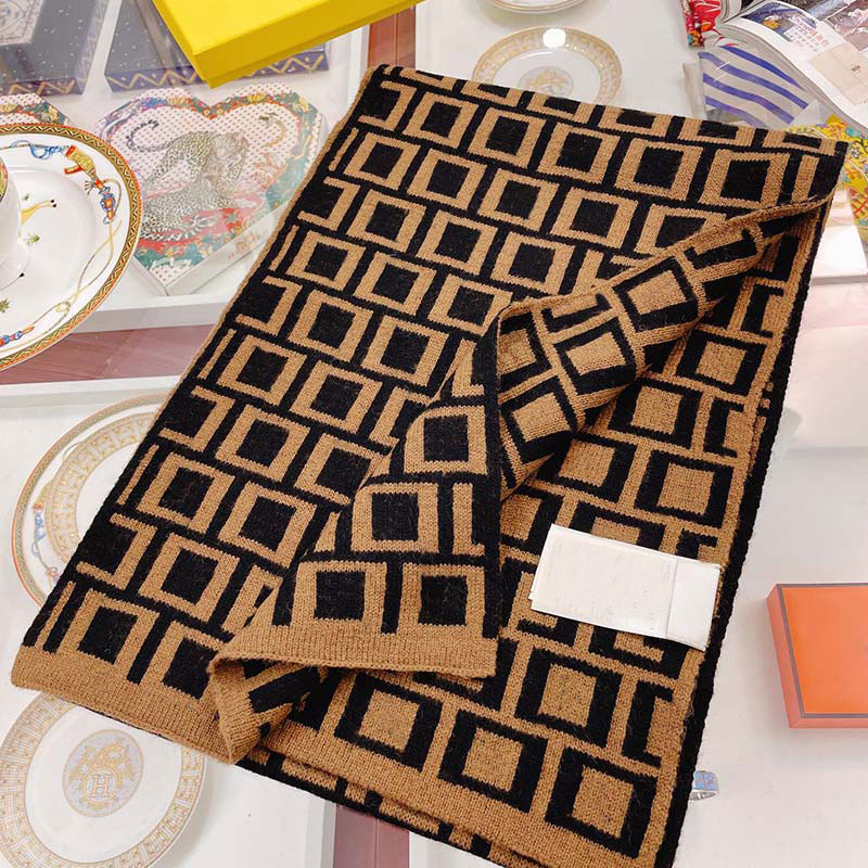 22FW F Stylist Mens Scarf Pashmina High Street Elements Wraps Grace Printed Elegant Womens Scarf 2-Style
22FW F Stylist Mens Scarf Pashmina High Street Elements Wraps Grace Printed Elegant Womens Scarf 2-Style