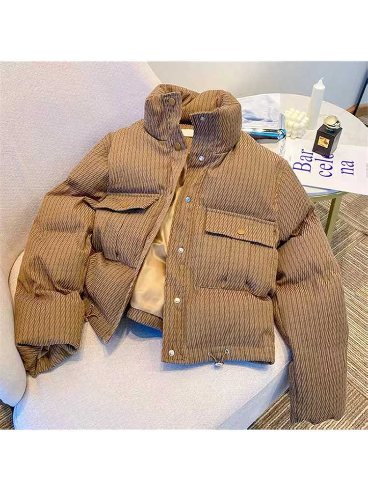 Women's Down Parkas 2022 Women Winter Short Jacket Streetwear Zipper Single Breasted Straight Striped Padded Coat Warm Femme Parkas Ladies Clothing T221011, Picture color
Women's Down Parkas 2022 Women Winter Short Jacket Streetwear Zipper Single Breasted Straight Striped Padded Coat Warm Femme Parkas Ladies Clothing T221011, Picture color