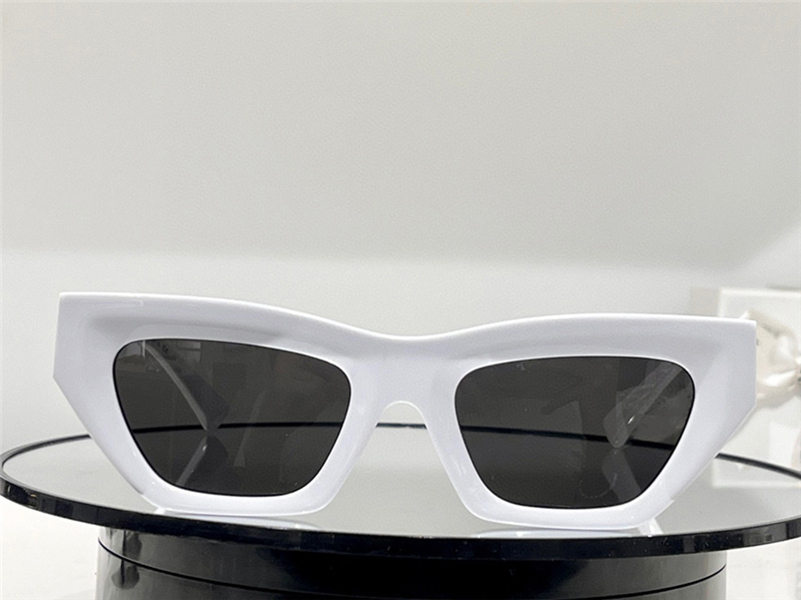 Sunglasses For Women Men Summer 4967 Style Anti-Ultraviolet Retro Plate Full Frame Glasses Random Box
Sunglasses For Women Men Summer 4967 Style Anti-Ultraviolet Retro Plate Full Frame Glasses Random Box