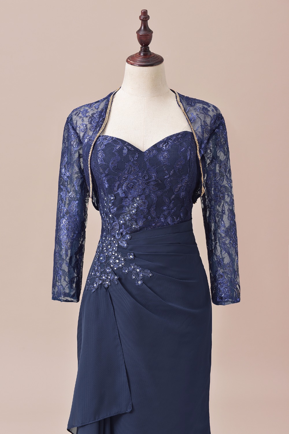 Mother of the Bride dresses The formal lace dress is paired with a jacket NEW IN