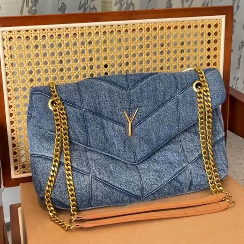 Evening Bags Denim Women Shoulder Bags Vintage Handbags Canvas Hobo Messenger Bag Ladies Designer Bags with Gift Box, Light blue
Evening Bags Denim Women Shoulder Bags Vintage Handbags Canvas Hobo Messenger Bag Ladies Designer Bags with Gift Box, Light blue