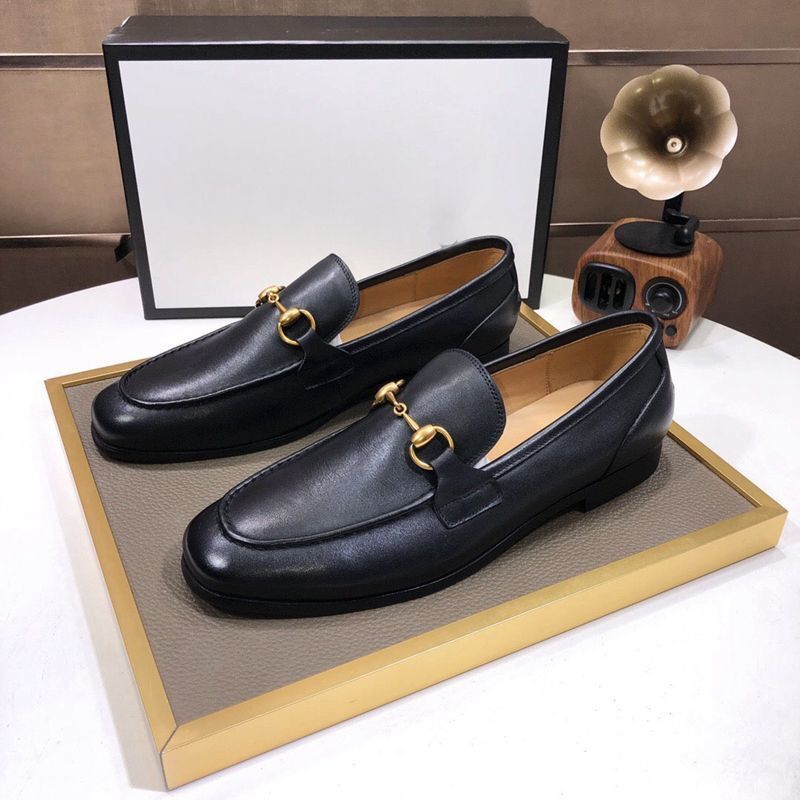 Gold Horsebit Men's dress shoes Oxfords leather flat loafers genuine leathers Polyurethane Men bit Loafer Shoes low heel party wedding 38-46 luxury brand
Gold Horsebit Men's dress shoes Oxfords leather flat loafers genuine leathers Polyurethane Men bit Loafer Shoes low heel party wedding 38-46 luxury brand