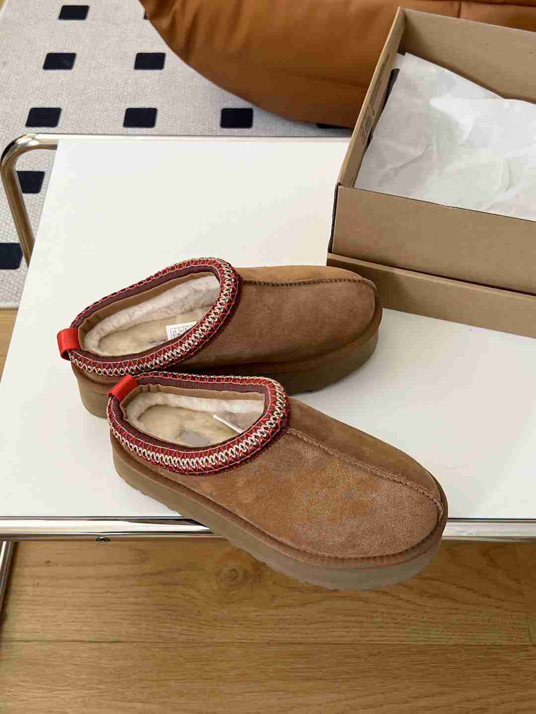 Australia Classic Boots Tasman Chestnut Shoes Suede Boot Platform Tazz Sandals Kid Braid Women Winter Fur Shoes Shearling Fluff Slides Booties
Australia Classic Boots Tasman Chestnut Shoes Suede Boot Platform Tazz Sandals Kid Braid Women Winter Fur Shoes Shearling Fluff Slides Booties