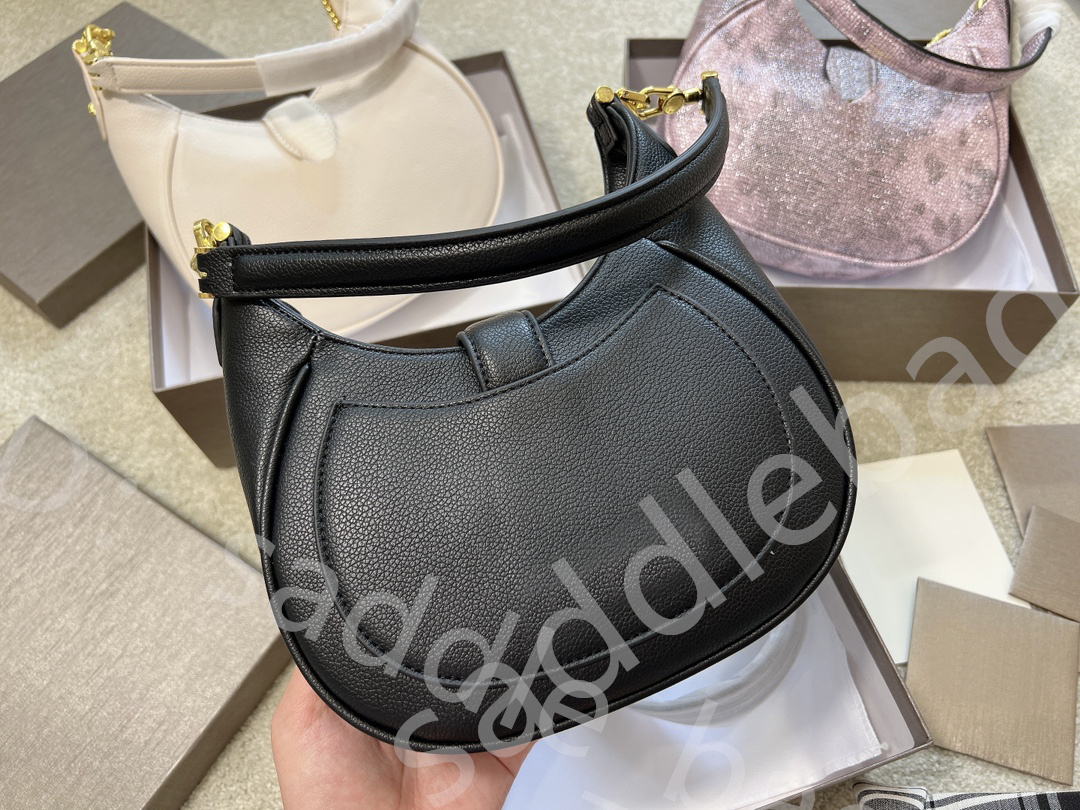 luxury Designer bags Wallet hot snake bag purse half Fashion lady moon shopping handbag Underarm Nylon Water Proof Square Interior Slot Pocket Mini Bag Crossbody, Color q
luxury Designer bags Wallet hot snake bag purse half Fashion lady moon shopping handbag Underarm Nylon Water Proof Square Interior Slot Pocket Mini Bag Crossbody, Color q