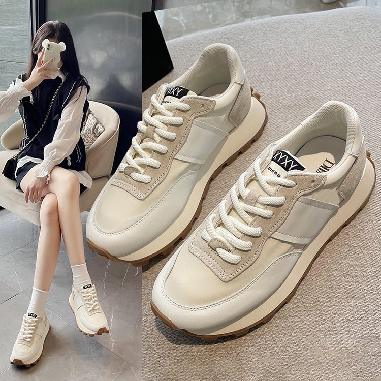 Thick soled soft leather women's 2022 new versatile sports casual shoes high sponge cake breathable board shoes, Black
Thick soled soft leather women's 2022 new versatile sports casual shoes high sponge cake breathable board shoes, Black