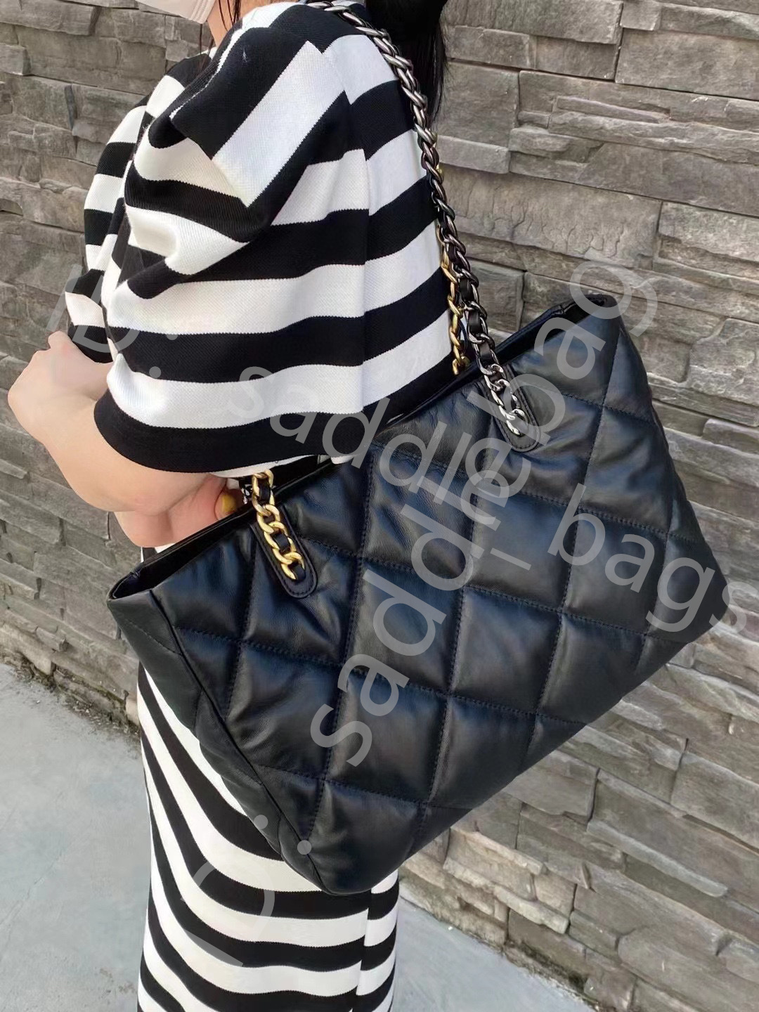 Designer shoulder Bag lady Classic Single Chain Shoulder Handbags Cross Floral Handbag new totes purse Women Fashion Large capacity luxury bags pu leather wallets, Color a
Designer shoulder Bag lady Classic Single Chain Shoulder Handbags Cross Floral Handbag new totes purse Women Fashion Large capacity luxury bags pu leather wallets, Color a