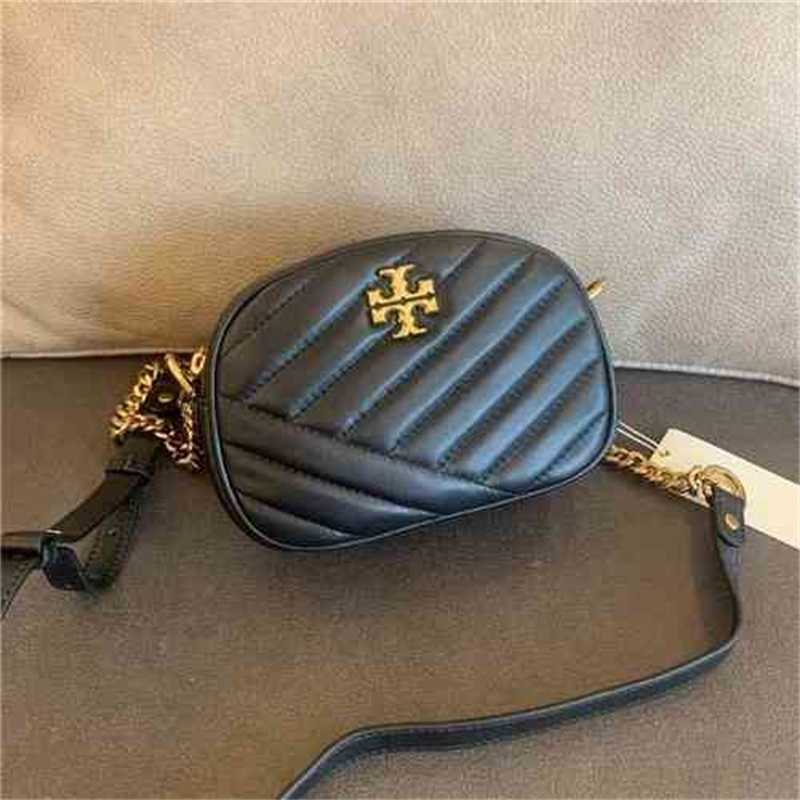 Bags TorysBurchss Designer bags torys Handbags Camera Kira Sheepskin Car Line Chain Single Messenger Leather Women's Bag Shoulder Crossbody Bag, White
Bags TorysBurchss Designer bags torys Handbags Camera Kira Sheepskin Car Line Chain Single Messenger Leather Women's Bag Shoulder Crossbody Bag, White
