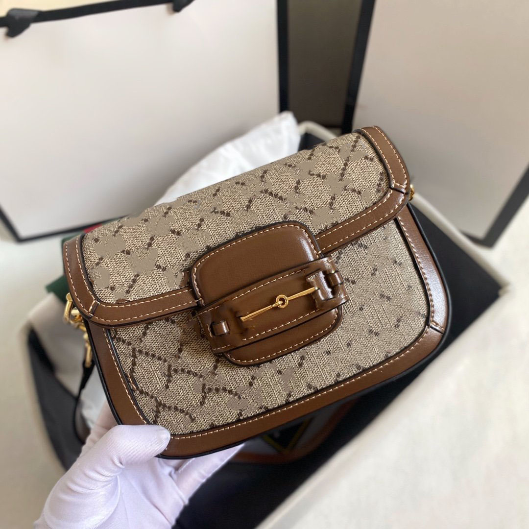 2022 Classic handbag Women's designer messenger bag Designer Luxury fashion wallet Leather shoulder 65857, Blue
2022 Classic handbag Women's designer messenger bag Designer Luxury fashion wallet Leather shoulder 65857, Blue