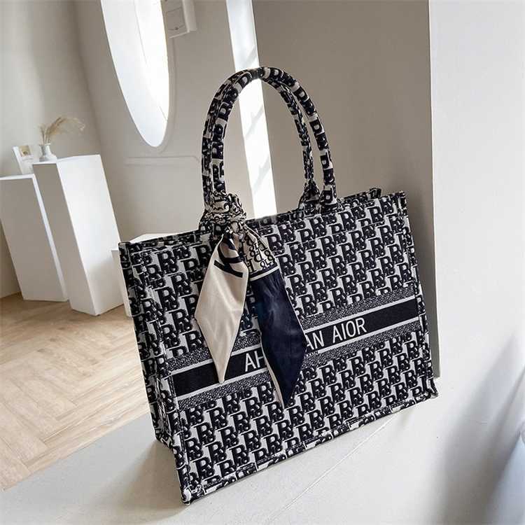 Net red ins 2022 new popular Tote Bag portable large capacity vegetable basket women's bag leisure trend Purses Onlines Lvity Louisity Vuttonity LVs, Small black silk scarf
Net red ins 2022 new popular Tote Bag portable large capacity vegetable basket women's bag leisure trend Purses Onlines Lvity Louisity Vuttonity LVs, Small black silk scarf