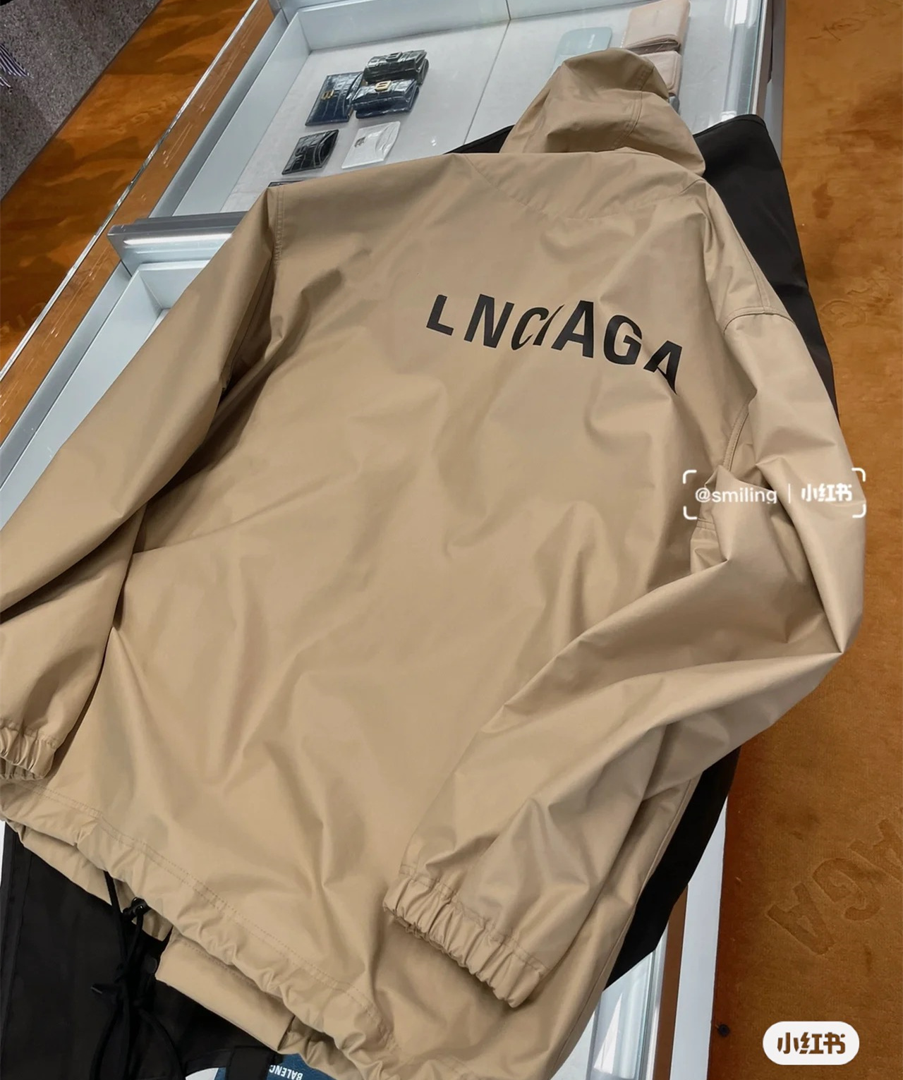 Men Women Windproof Jacket Motorcycle Jacket Turtleneck Cardigan Mens 2022 Luxury Brand Stitching Lettering Embroidery Coat Ski wear bb khaki ff bal, T1 high quality 131
Men Women Windproof Jacket Motorcycle Jacket Turtleneck Cardigan Mens 2022 Luxury Brand Stitching Lettering Embroidery Coat Ski wear bb khaki ff bal, T1 high quality 131