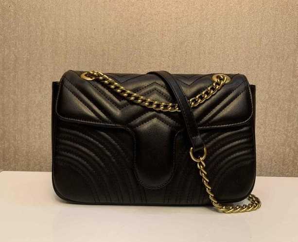 Luxury Women Chain Crossbody Bag Designers Heart Wave Pattern Shoulder Bags Messenger Pruse Totes, Red
Luxury Women Chain Crossbody Bag Designers Heart Wave Pattern Shoulder Bags Messenger Pruse Totes, Red