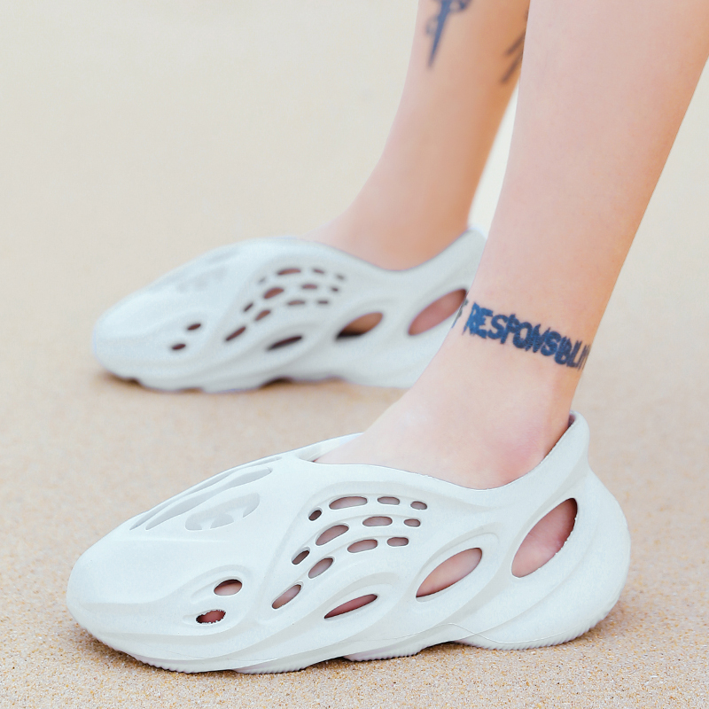 Men's Women's Croc Clog Designer Sandals Slippers Slide croos Classic Triple Black and White Soft Orange Color Card With Box Men's Waterproof Shoes Very Easy to Use
Men's Women's Croc Clog Designer Sandals Slippers Slide croos Classic Triple Black and White Soft Orange Color Card With Box Men's Waterproof Shoes Very Easy to Use