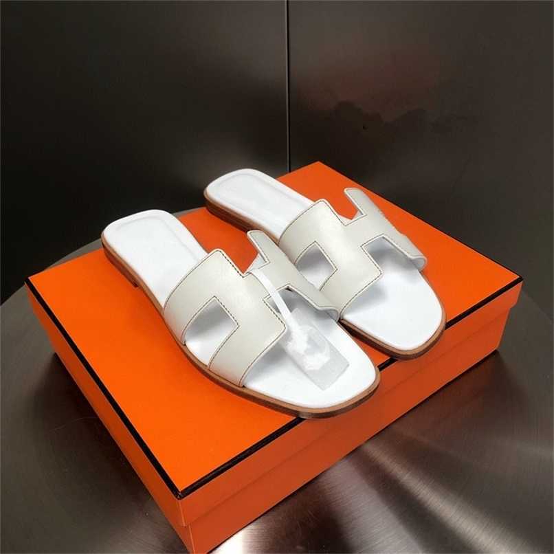 Designer Herms Oran Slippers Sandals summer slippers wear leather Beach Flip Flops fashion British Guangzhou high version GCUK 8OT7
Designer Herms Oran Slippers Sandals summer slippers wear leather Beach Flip Flops fashion British Guangzhou high version GCUK 8OT7
