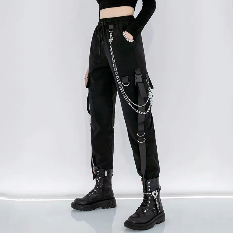 Gothic Women Cargo Pants Black Joggers High Waisted Harajuku Harem Pants Punk Goth Techwear Chain Trousers Female Hip Hop 220328
