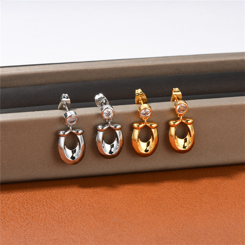 Ins French New Stud Simple Inlaid Zircon U-Shaped Pendant Earrings Vintage Fashion Temperament Commuting Banquet Jewelry Accessories
Ins French New Stud Simple Inlaid Zircon U-Shaped Pendant Earrings Vintage Fashion Temperament Commuting Banquet Jewelry Accessories