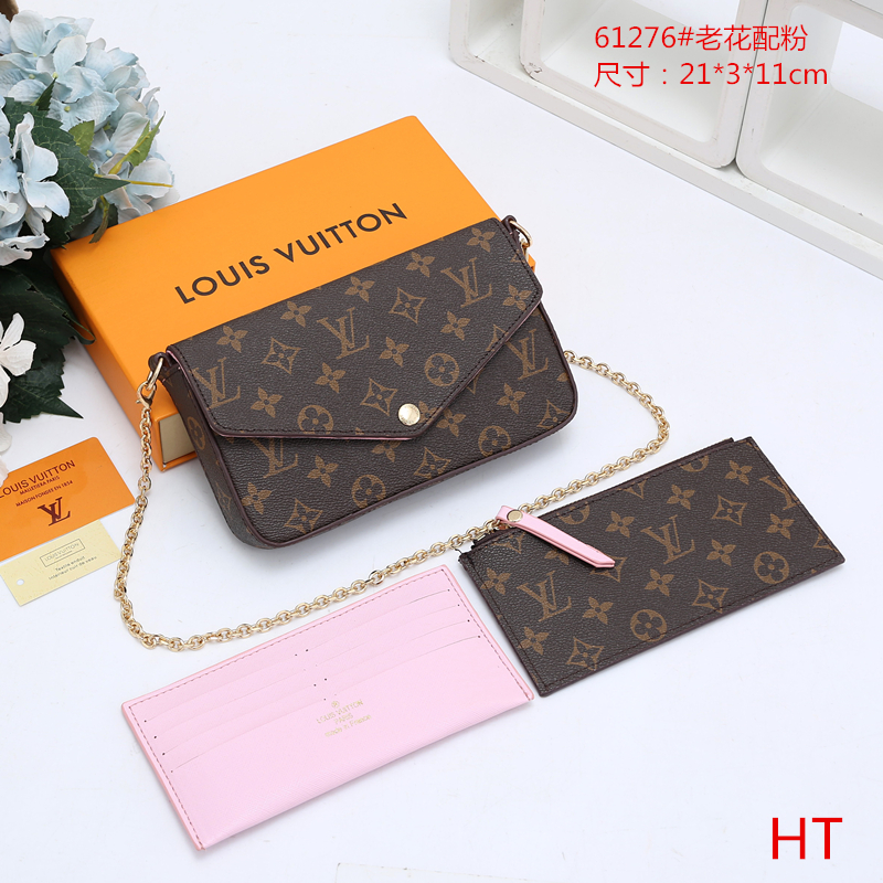 Louis Vuitton LV Triangle Bag Crossbody Bags Women Handbag Purse Flap Wallet Wide canvas Shoulder Starp Autumn Winter small pocket Fashion Zipper
Louis Vuitton LV Triangle Bag Crossbody Bags Women Handbag Purse Flap Wallet Wide canvas Shoulder Starp Autumn Winter small pocket Fashion Zipper