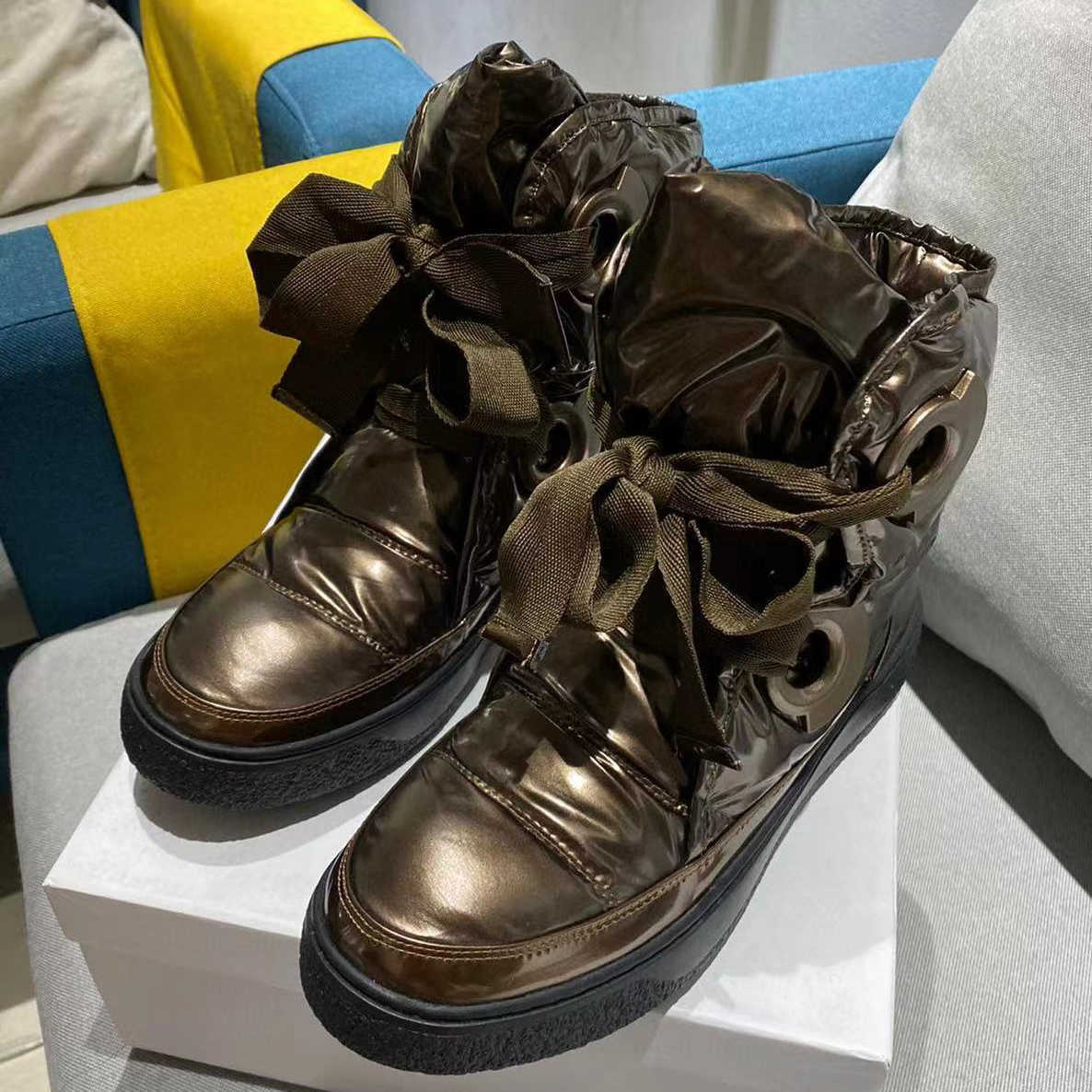 Designer Leather Australia Snow Boot Platform Down Ankle Boots Winter Skiing Shoes Non-slip Outsole Boots With Box NO418
Designer Leather Australia Snow Boot Platform Down Ankle Boots Winter Skiing Shoes Non-slip Outsole Boots With Box NO418