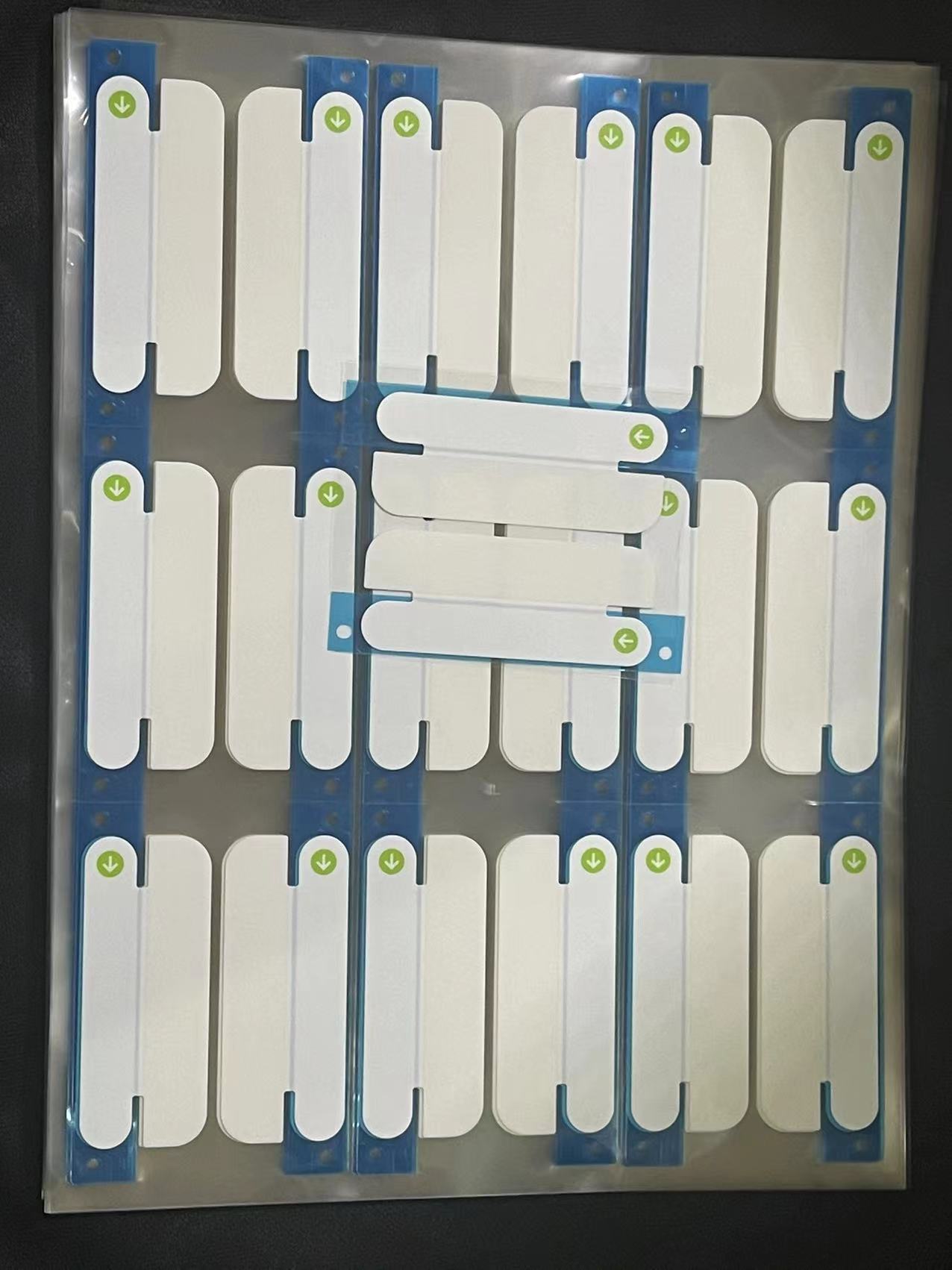 Factory seal film foil box sealing sticker For iPhone 14 13 Pro Max Plus SE SE3 13mini 13pro 13promax 100sets/lot top and bottom
Factory seal film foil box sealing sticker For iPhone 14 13 Pro Max Plus SE SE3 13mini 13pro 13promax 100sets/lot top and bottom