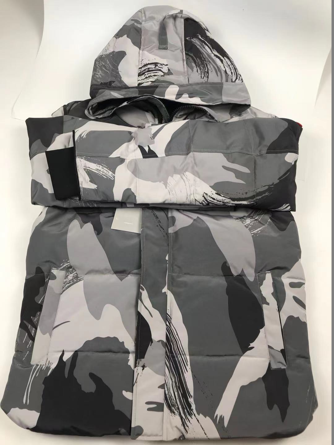 Down Jackets Men womens Hooded Designer parkas Zipper Coat Warm Sweatshirts coats Winter Outwear Black tracksuit XS-XXXL, Opp bag
Down Jackets Men womens Hooded Designer parkas Zipper Coat Warm Sweatshirts coats Winter Outwear Black tracksuit XS-XXXL, Opp bag
