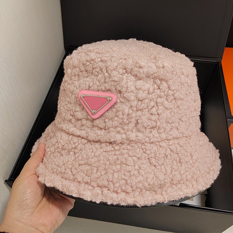 Designer Bucket Hat Fashion Lamb Wool Cap Mens Women Beanie Caps Warm Fisherman Hats 6 Colors, P1
Designer Bucket Hat Fashion Lamb Wool Cap Mens Women Beanie Caps Warm Fisherman Hats 6 Colors, P1
