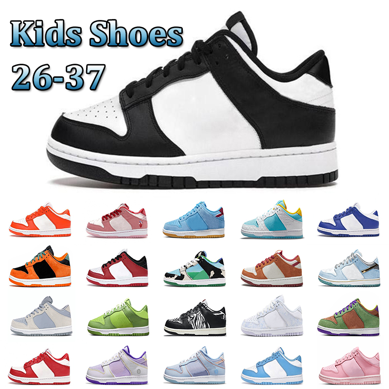 Fashion designer Kids shoes Black White UNC Syracuse Pink Foam Orange Pearl Kentucky Phillies Chlorophyll StrangeLove top leather sneakers Children shoe trainers
Fashion designer Kids shoes Black White UNC Syracuse Pink Foam Orange Pearl Kentucky Phillies Chlorophyll StrangeLove top leather sneakers Children shoe trainers