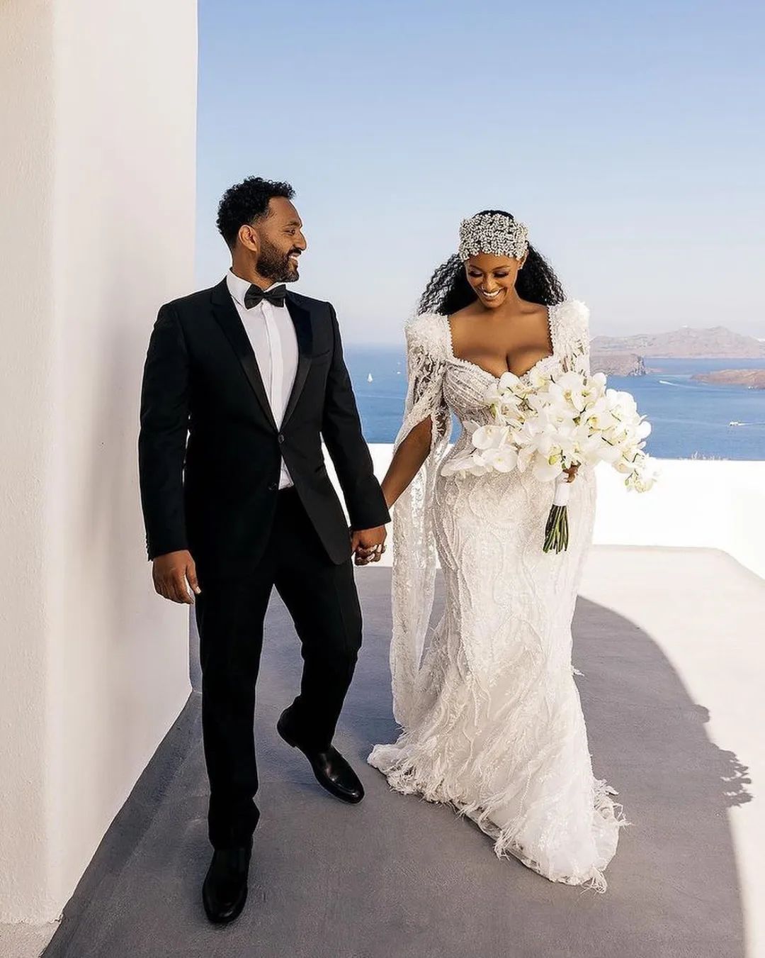 Arabic Beach White Mermaid Wedding Dress Luxury Pearl Sweetheart Trumpet Full Sleeve Lace Bridal Gowns Robe De Soiree