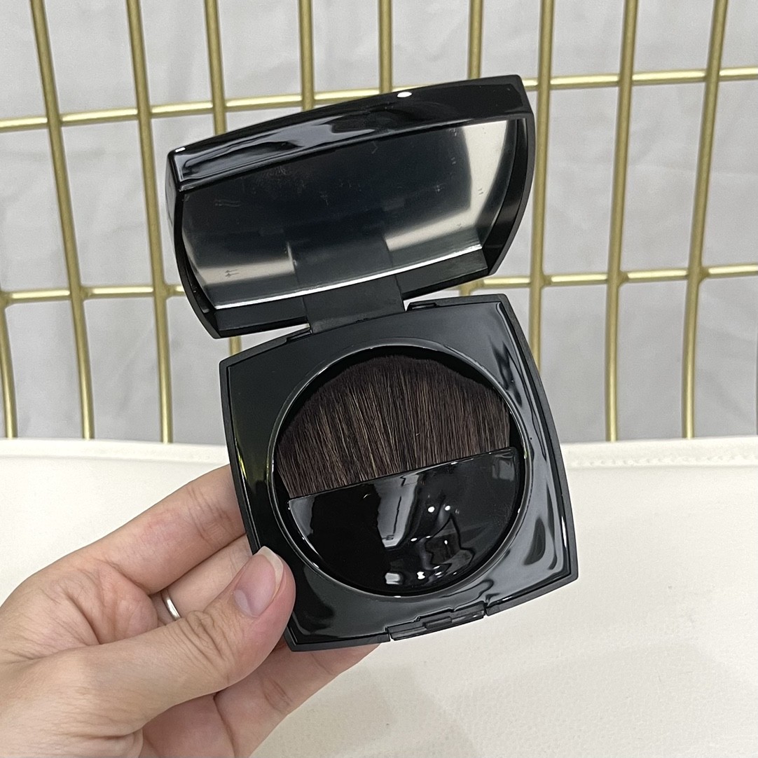Charming Face Powder Cushion Cream Healhy Glow Gel Touch Foundation 12G Colors N10/N20