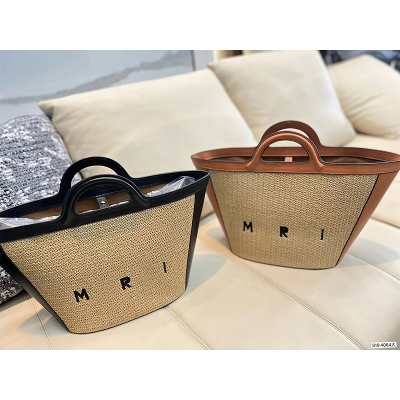 Hot designers Sale Vintage Bucket Handbag Women Marn bags Handbags Wallets for Leather Chain Bag Crossbody and Shoulder bag, Black
Hot designers Sale Vintage Bucket Handbag Women Marn bags Handbags Wallets for Leather Chain Bag Crossbody and Shoulder bag, Black