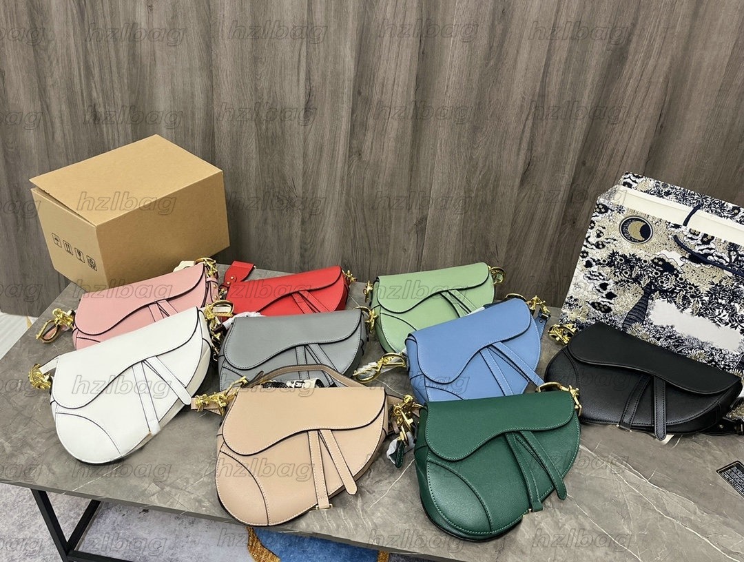Designer Subaxillary Bags Saddles Bag Shoulder Crossbod Vintage Handbags Luxury Leather Hobo wallet, Color 01
Designer Subaxillary Bags Saddles Bag Shoulder Crossbod Vintage Handbags Luxury Leather Hobo wallet, Color 01